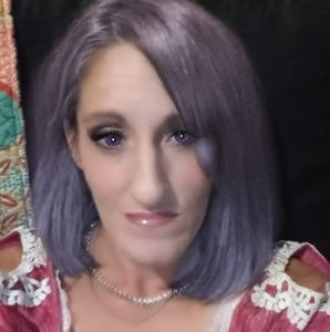 Meet your Posher, Sonya